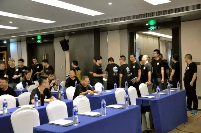 铂芙,铂芙美学院,铂芙艺术壁材, 铂芙艺术壁材官网,艺术壁材,铂芙艺术壁材,艺术壁材加盟,艺术壁材代理,艺术壁材品牌,艺术壁材十大品牌